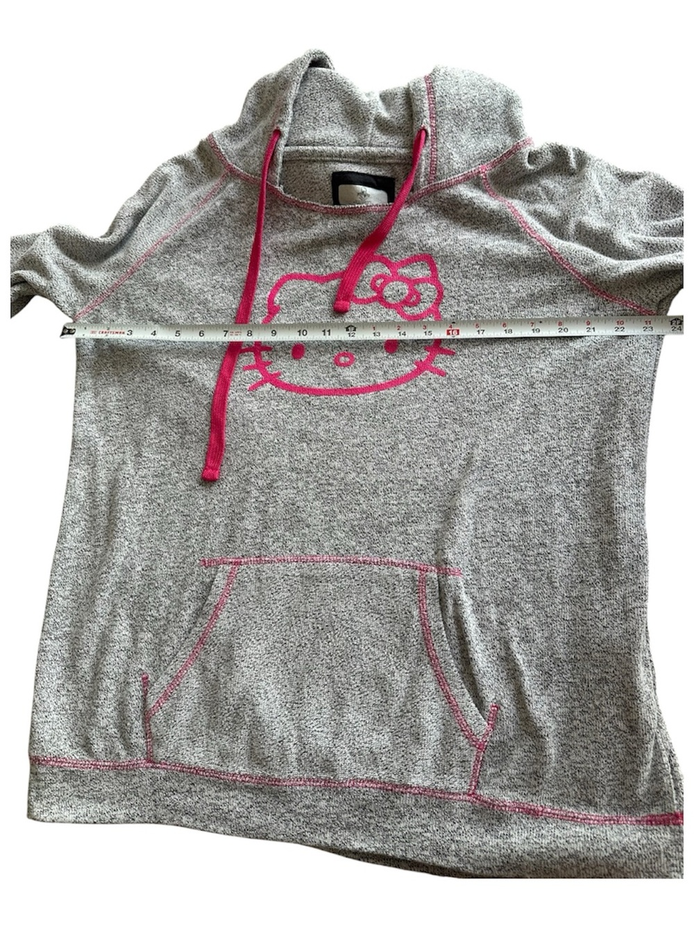 Universal Studios Sanrio Hello Kitty Gray Pink Stitch Hoodie 2XL - Picture 3 of 5